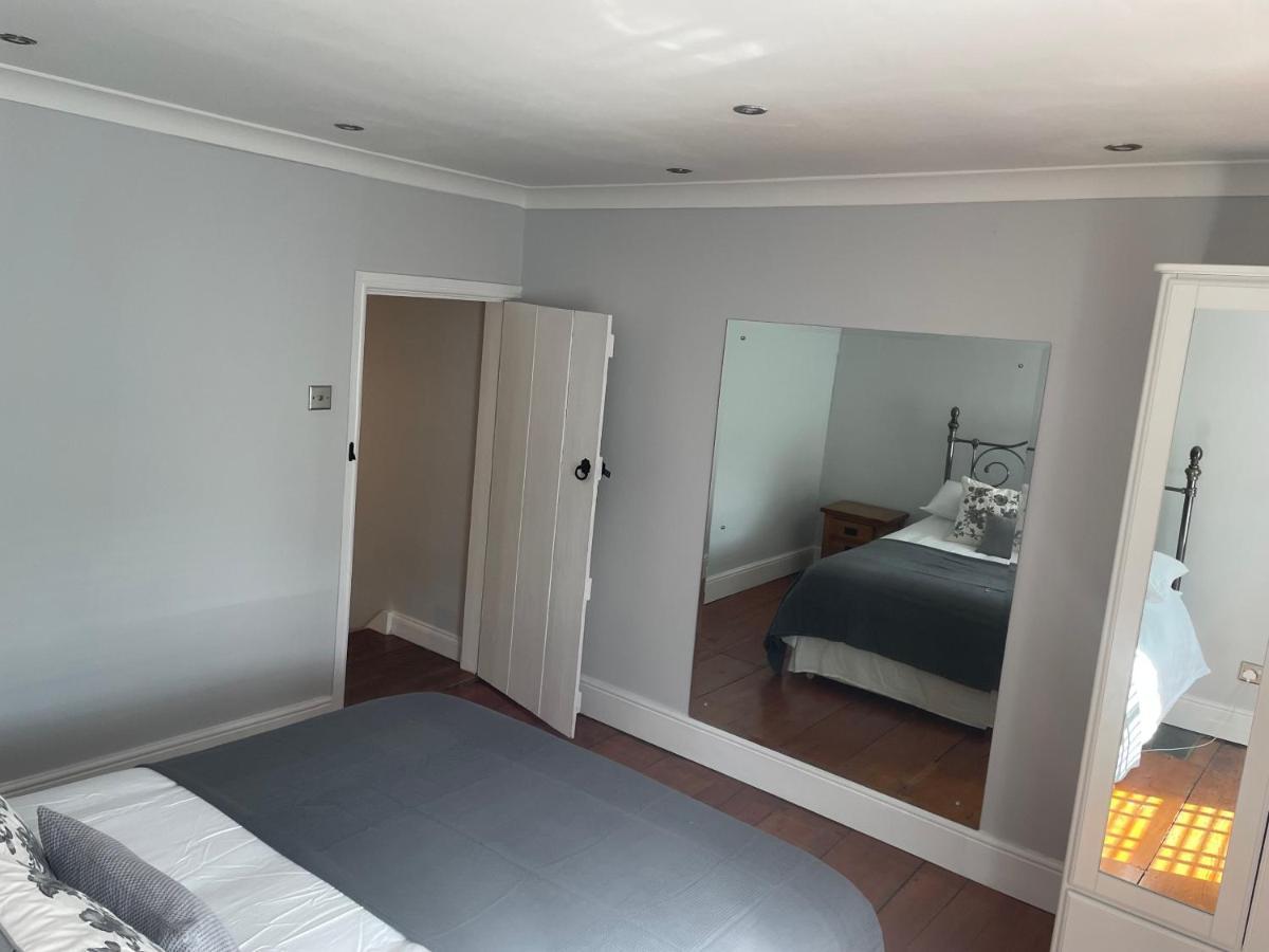17 Eastgate Βίλα Cowbridge Εξωτερικό φωτογραφία