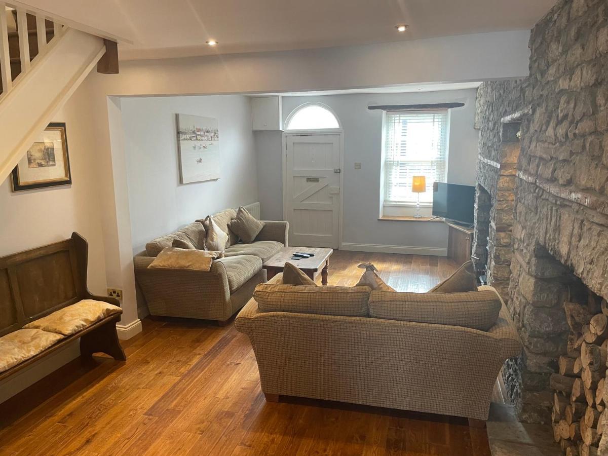 17 Eastgate Βίλα Cowbridge Εξωτερικό φωτογραφία