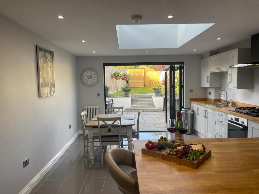 17 Eastgate Βίλα Cowbridge Εξωτερικό φωτογραφία